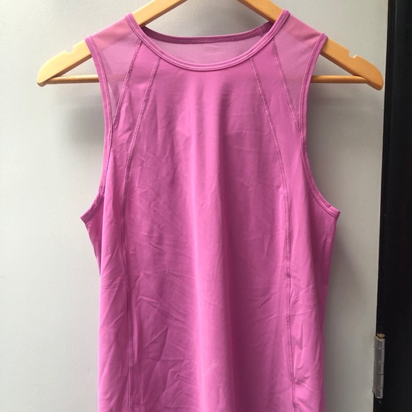 lululemon athletica Tops - Lululemon sz 6 pink tank with mesh lululemon athletica Tops - Lululemon sz 6 pink tank with mesh